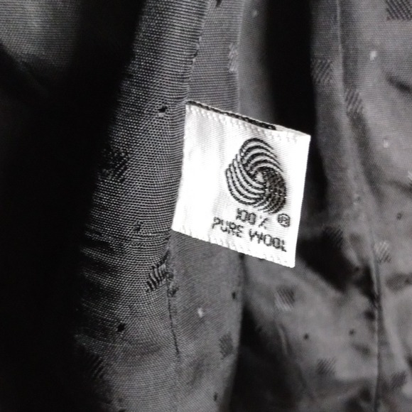 Talbots Black Double Breasted Wool Blazer size 8 Gold Buttons - Picture 9 of 9